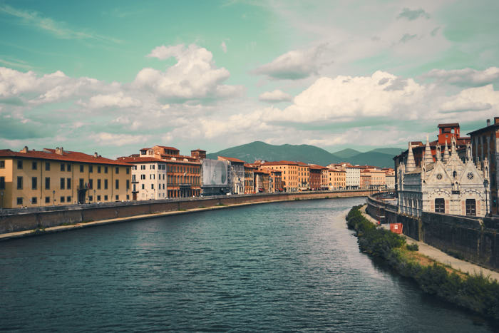 Arno Fluss Pisa