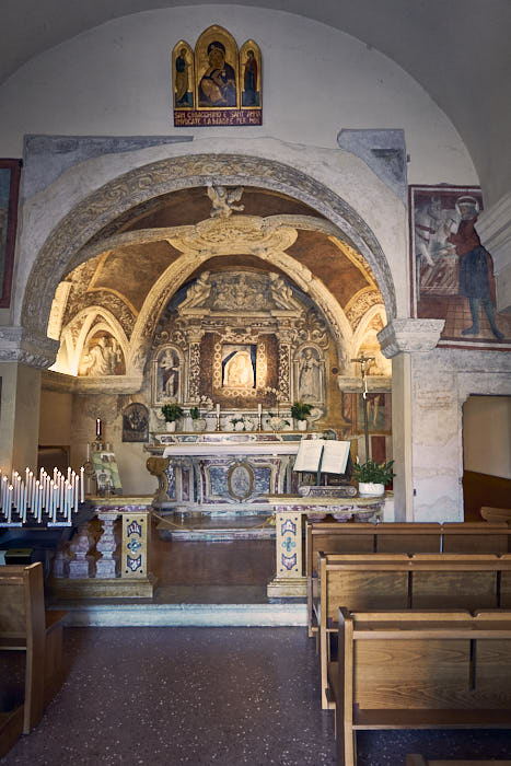 Chiesa Sant Anna della Rocca innen