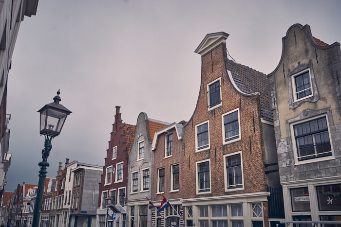 Häuserfassaden Altstadt Haarlem