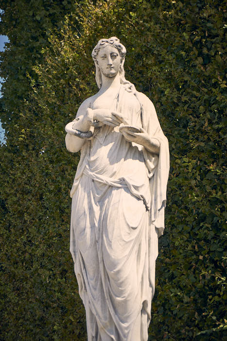Statue Schlosspark Schönbrunn