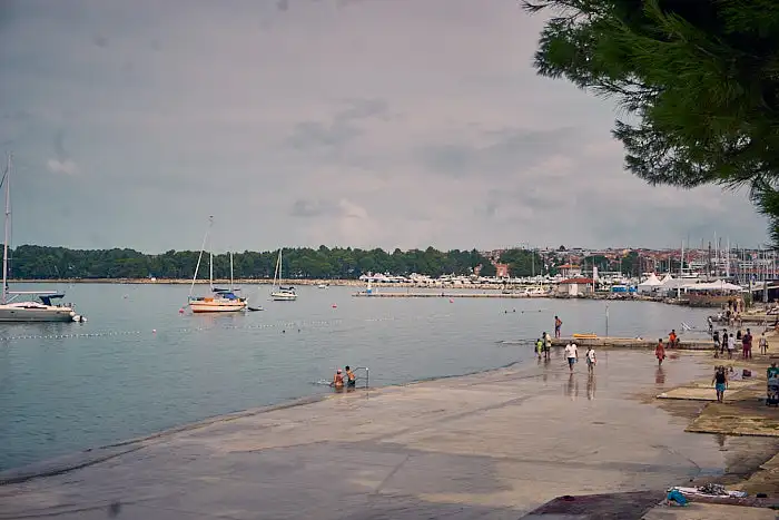 Novigrad Badestellen Altstadt