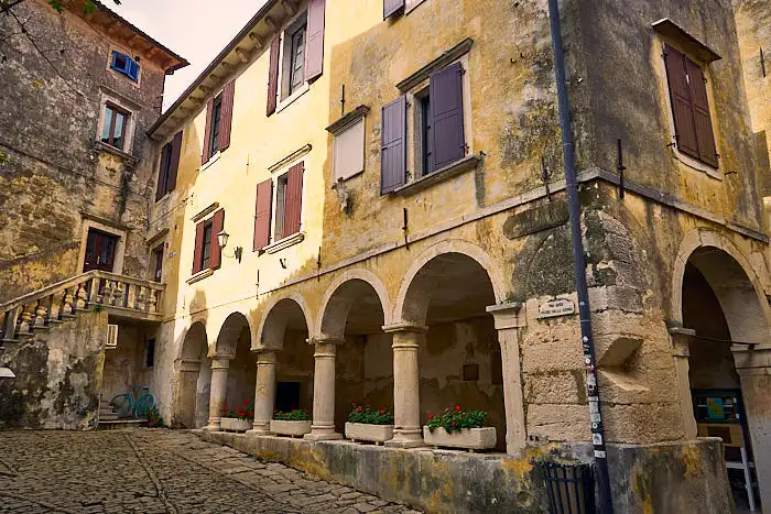 Künstlerdorf Groznjan Rundgang